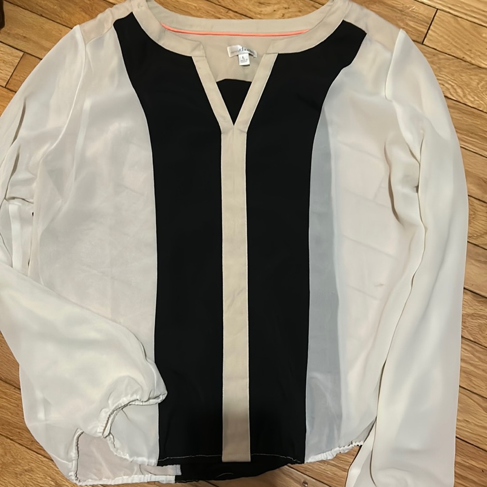 Woman’s Blouse